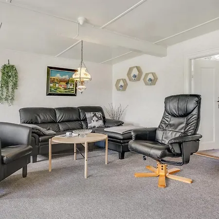 Inda - 10km From The Sea By Interhome Højer