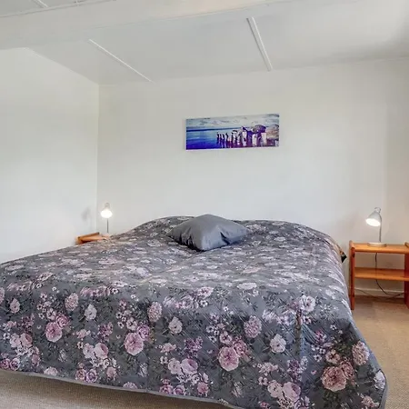 度假居 Inda - 10km From The Sea By Interhome *
