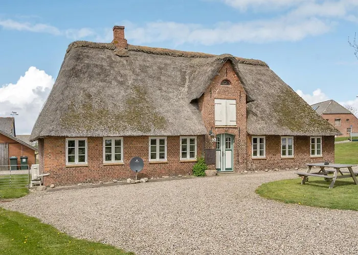 Inda - 10km From The Sea By Interhome Højer